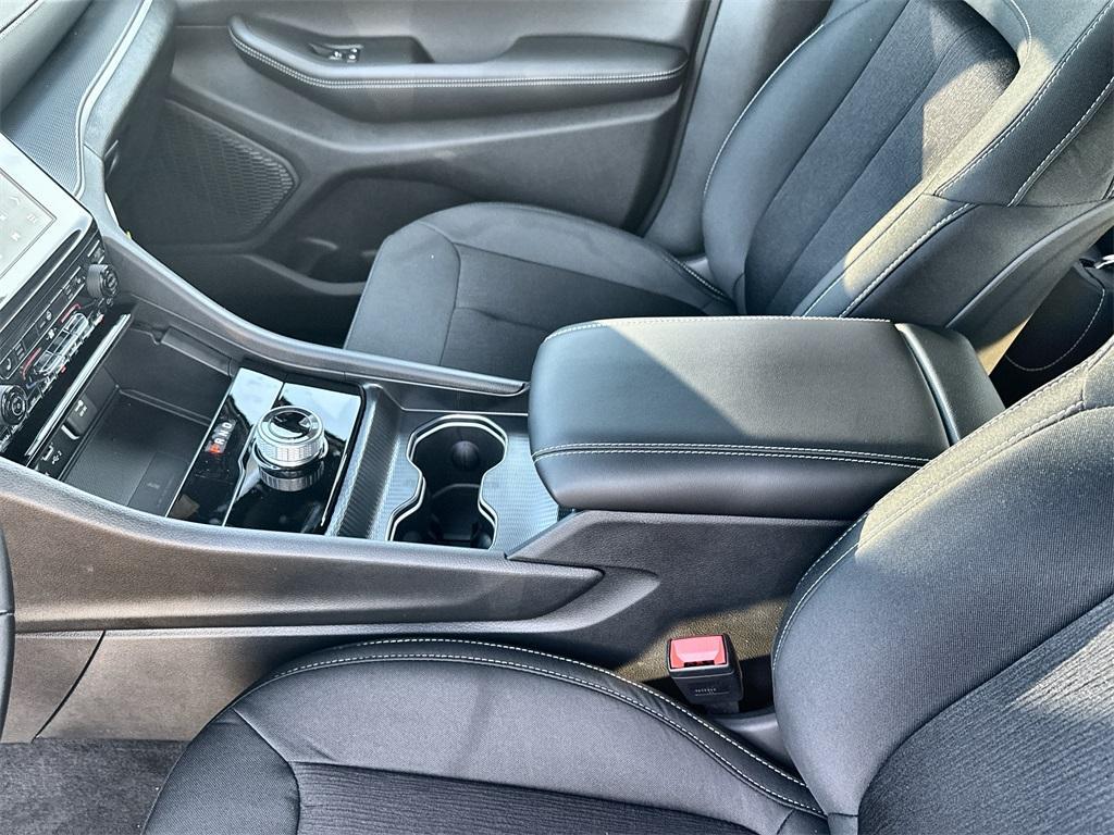 new 2025 Jeep Grand Cherokee L car, priced at $42,059