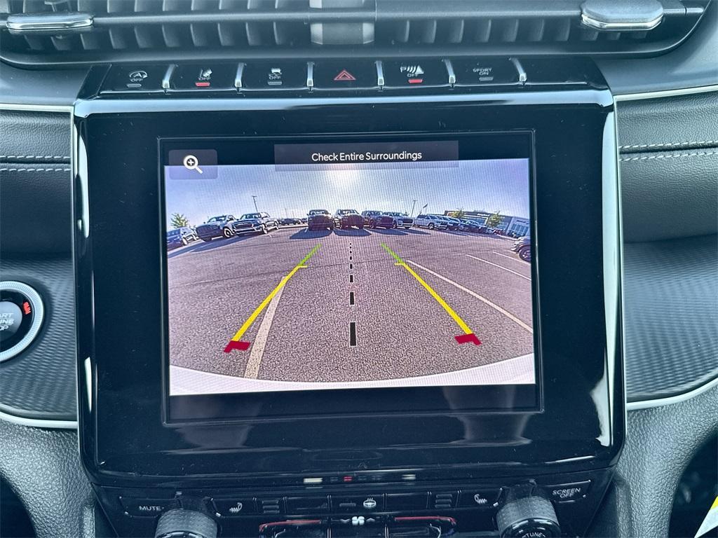 new 2025 Jeep Grand Cherokee L car, priced at $42,059