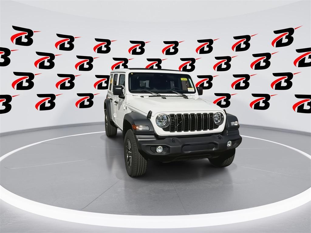new 2025 Jeep Wrangler car, priced at $43,358
