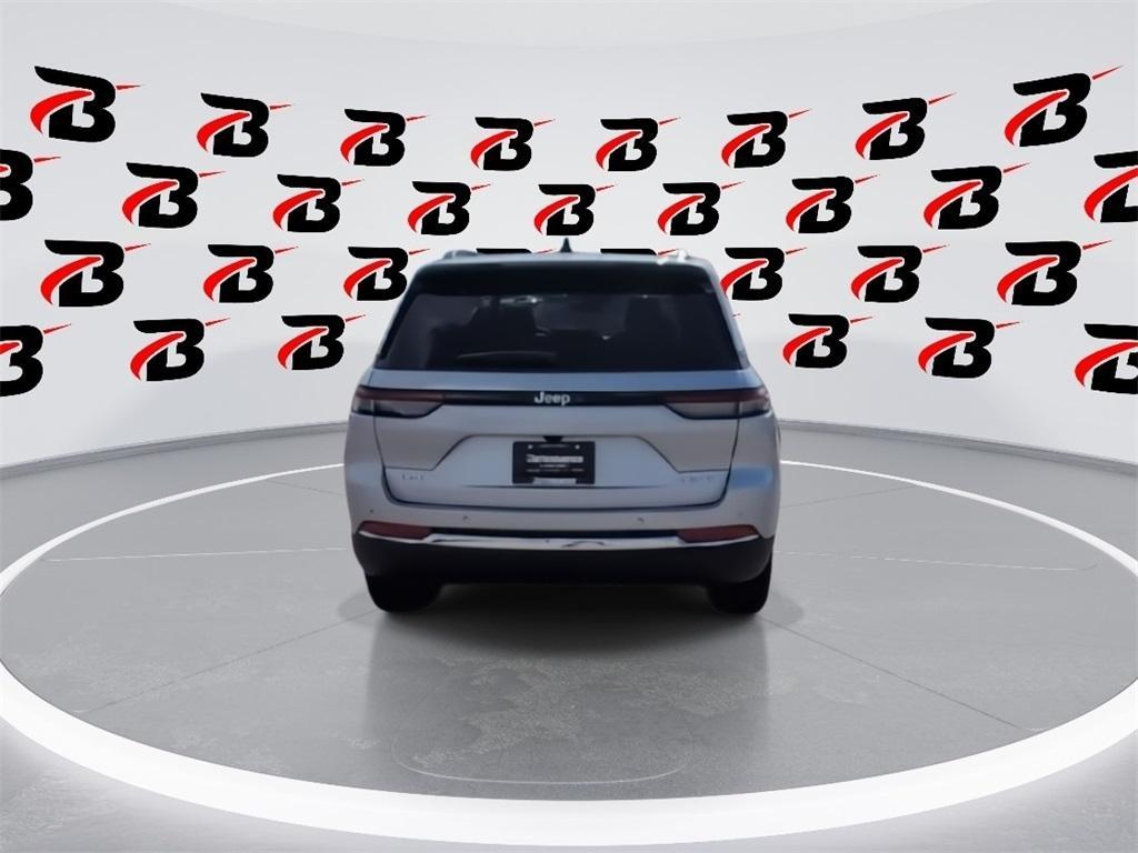 new 2025 Jeep Grand Cherokee car, priced at $36,496