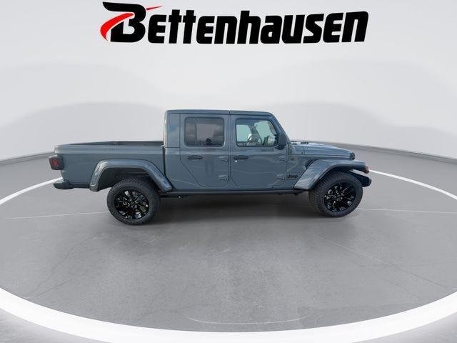 new 2025 Jeep Gladiator car, priced at $42,001