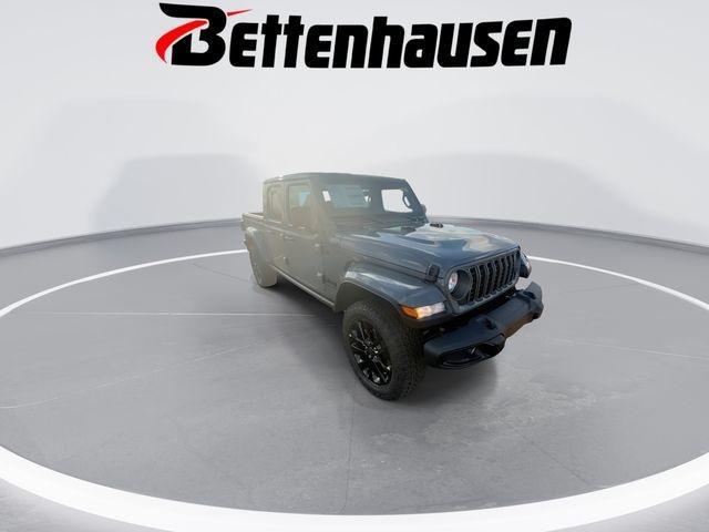 new 2025 Jeep Gladiator car, priced at $42,001