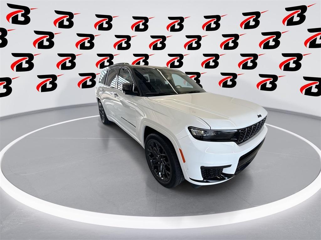 new 2025 Jeep Grand Cherokee L car, priced at $56,426