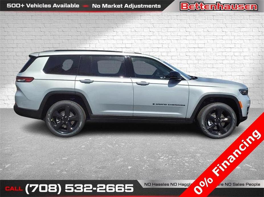 new 2024 Jeep Grand Cherokee L car, priced at $43,097