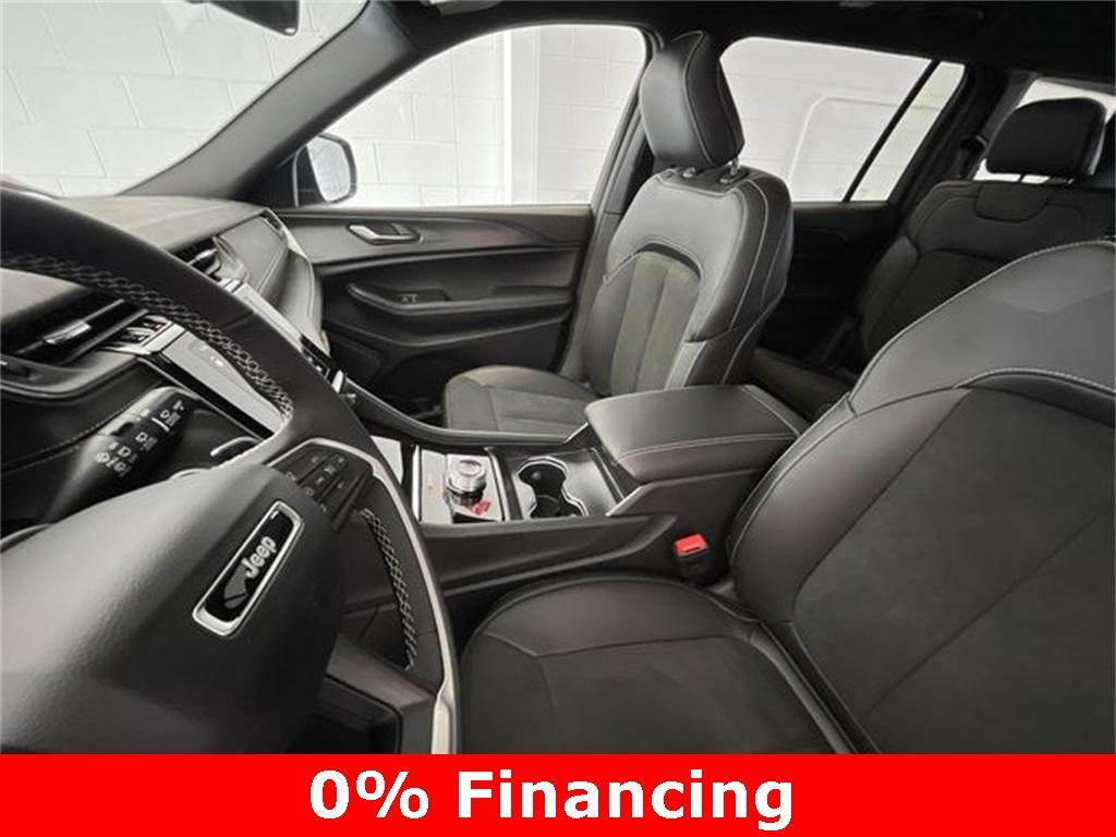 new 2025 Jeep Grand Cherokee L car, priced at $39,951