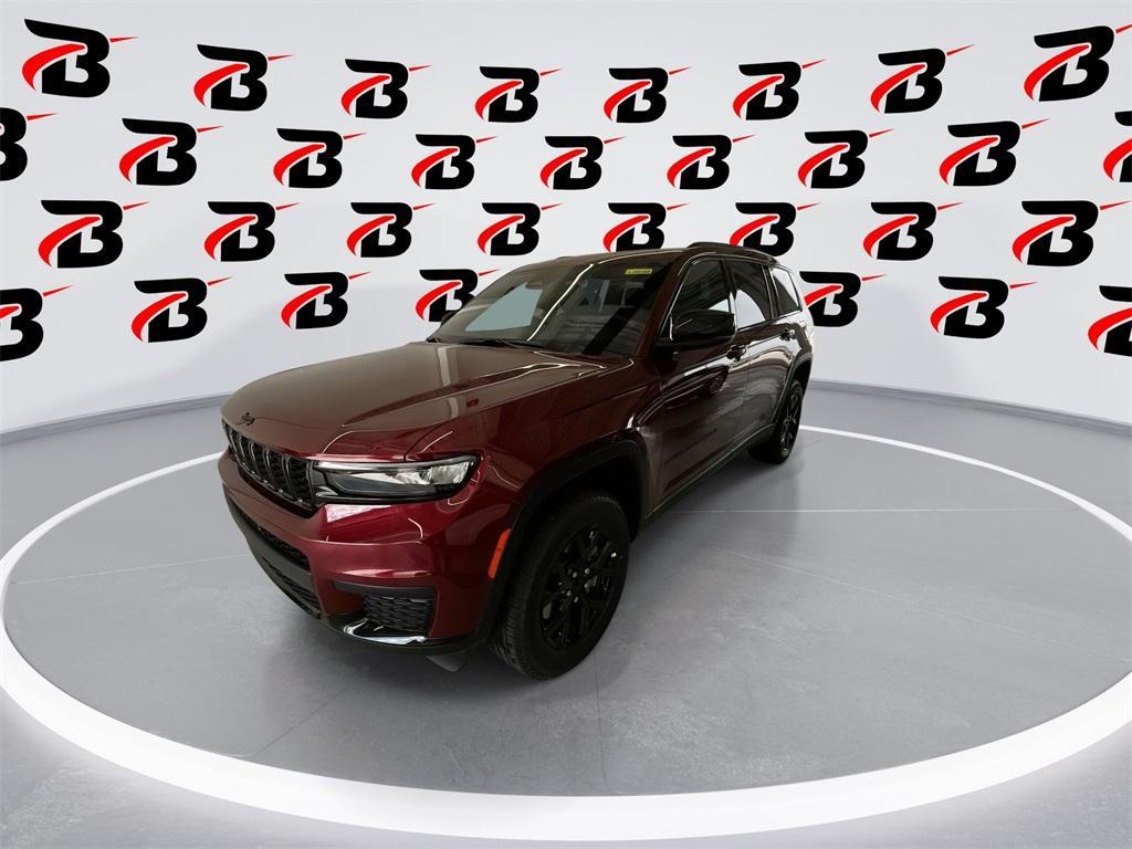 new 2025 Jeep Grand Cherokee L car, priced at $42,230