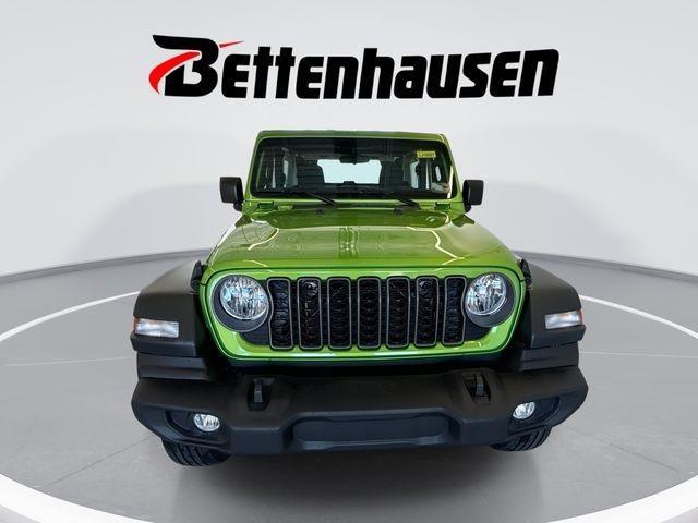 new 2025 Jeep Wrangler car, priced at $35,521