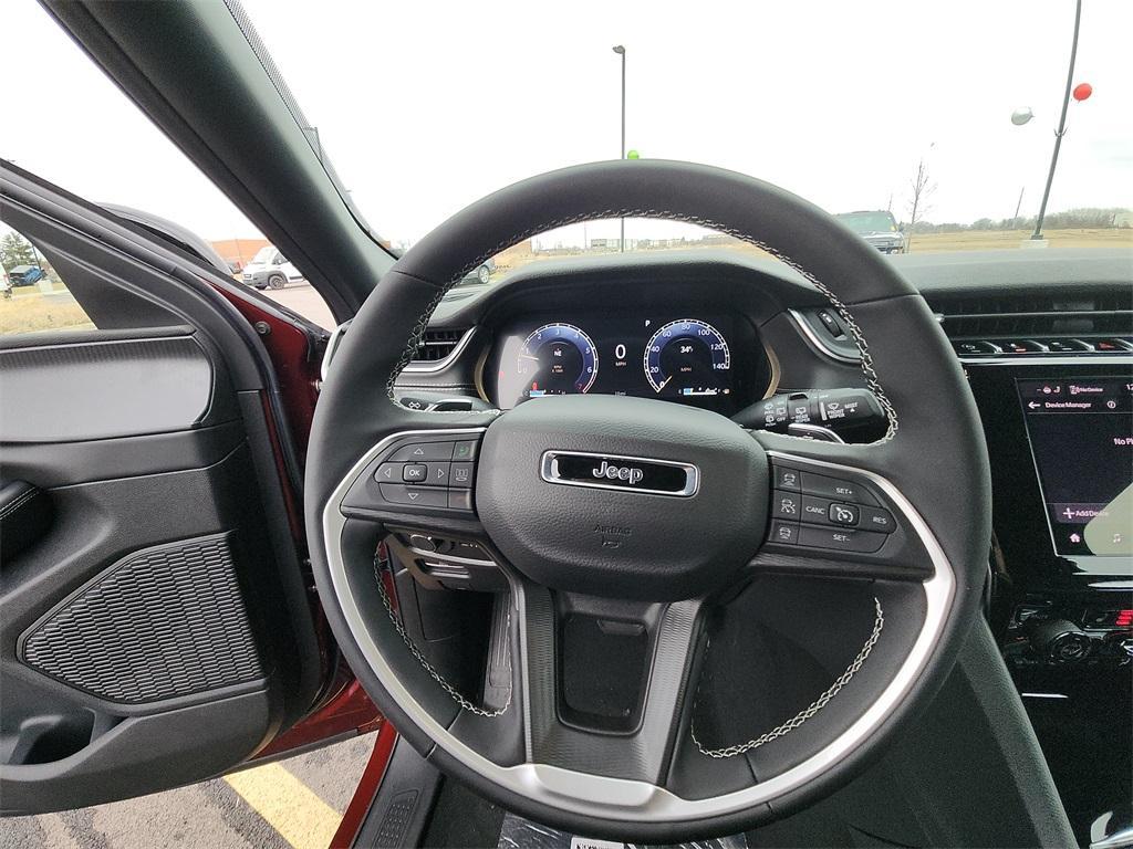 new 2025 Jeep Grand Cherokee L car, priced at $42,030