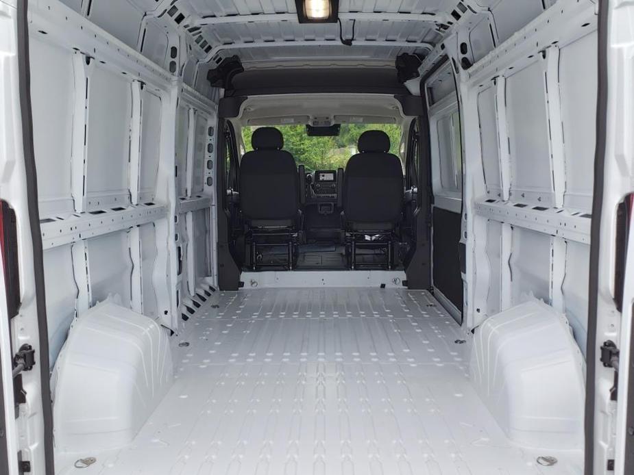 new 2024 Ram ProMaster 2500 car, priced at $47,965