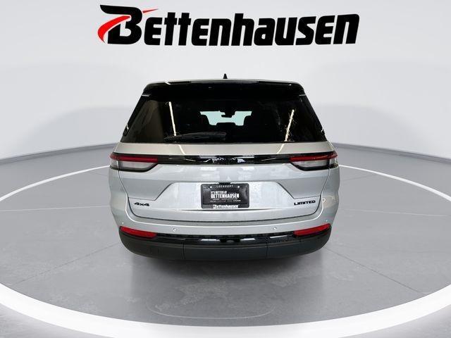new 2025 Jeep Grand Cherokee car, priced at $45,535