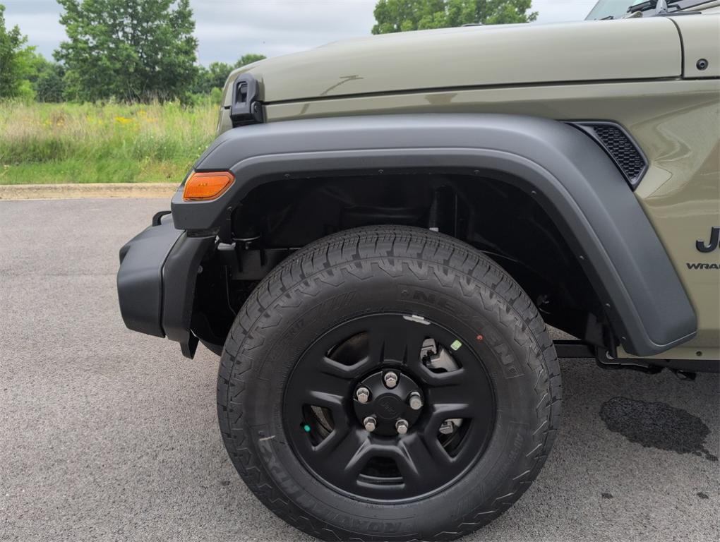 new 2025 Jeep Wrangler car, priced at $36,632