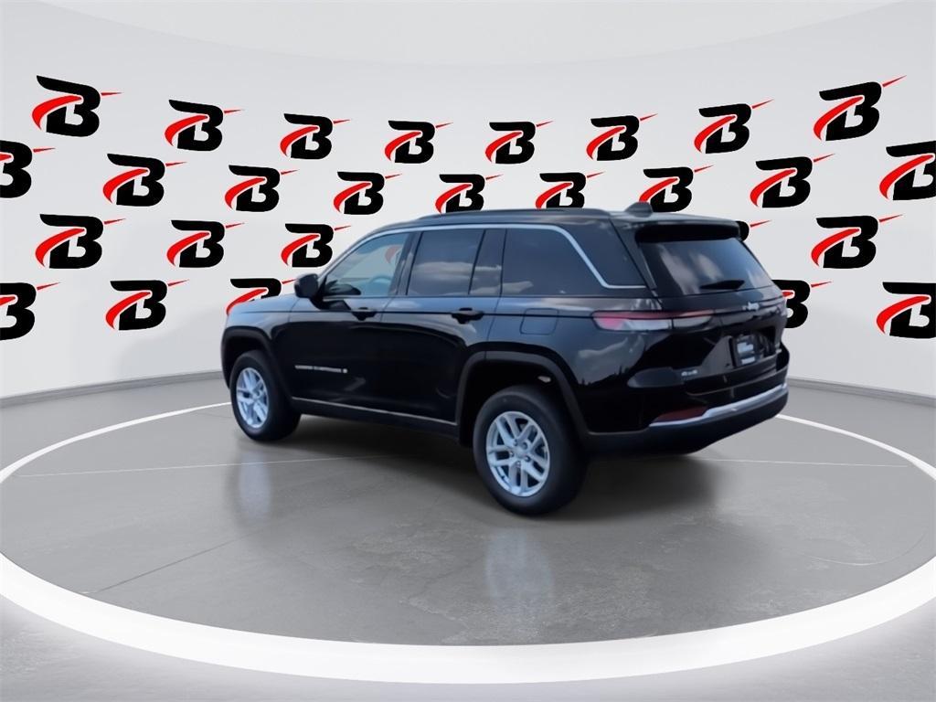 new 2025 Jeep Grand Cherokee car, priced at $36,496