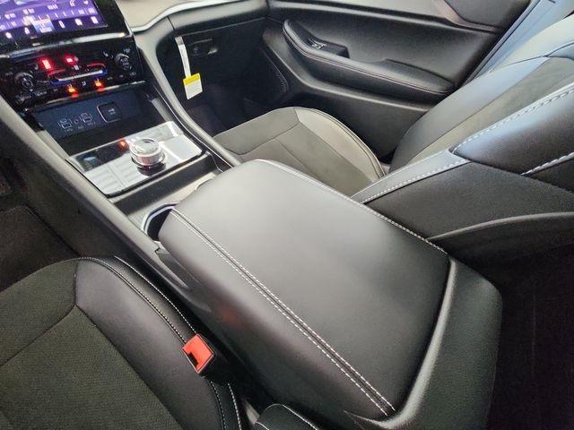new 2025 Jeep Grand Cherokee car, priced at $38,935
