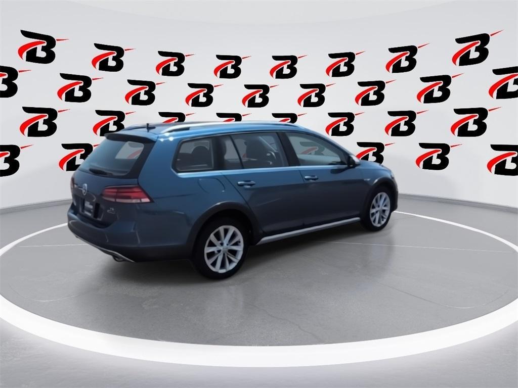 used 2018 Volkswagen Golf Alltrack car, priced at $15,290
