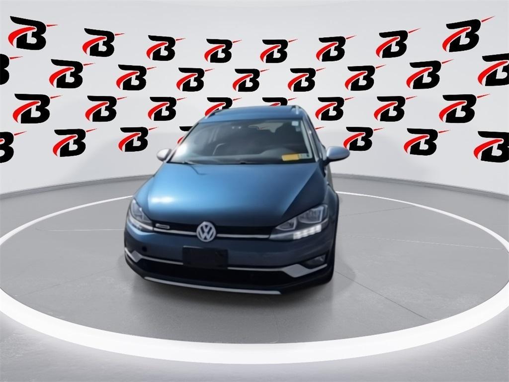 used 2018 Volkswagen Golf Alltrack car, priced at $17,490