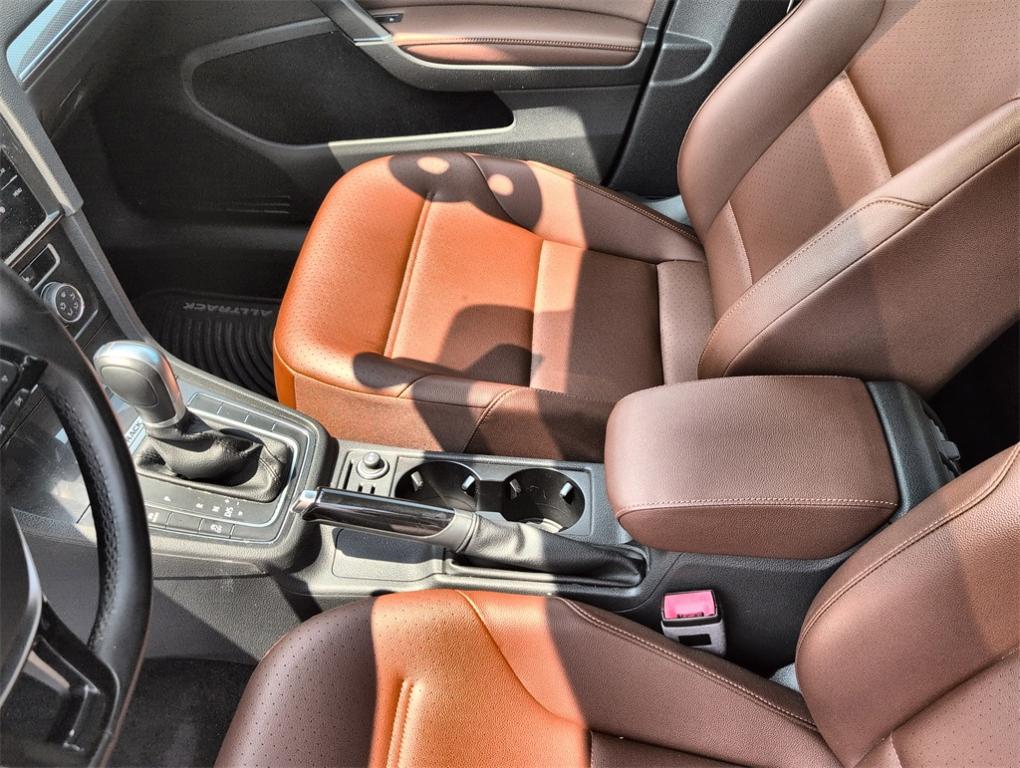 used 2018 Volkswagen Golf Alltrack car, priced at $15,290