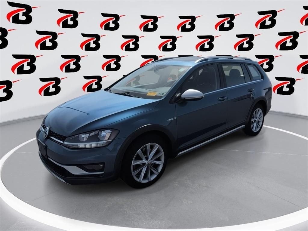 used 2018 Volkswagen Golf Alltrack car, priced at $17,490