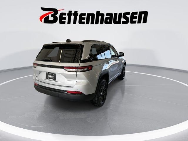 new 2025 Jeep Grand Cherokee car, priced at $39,730