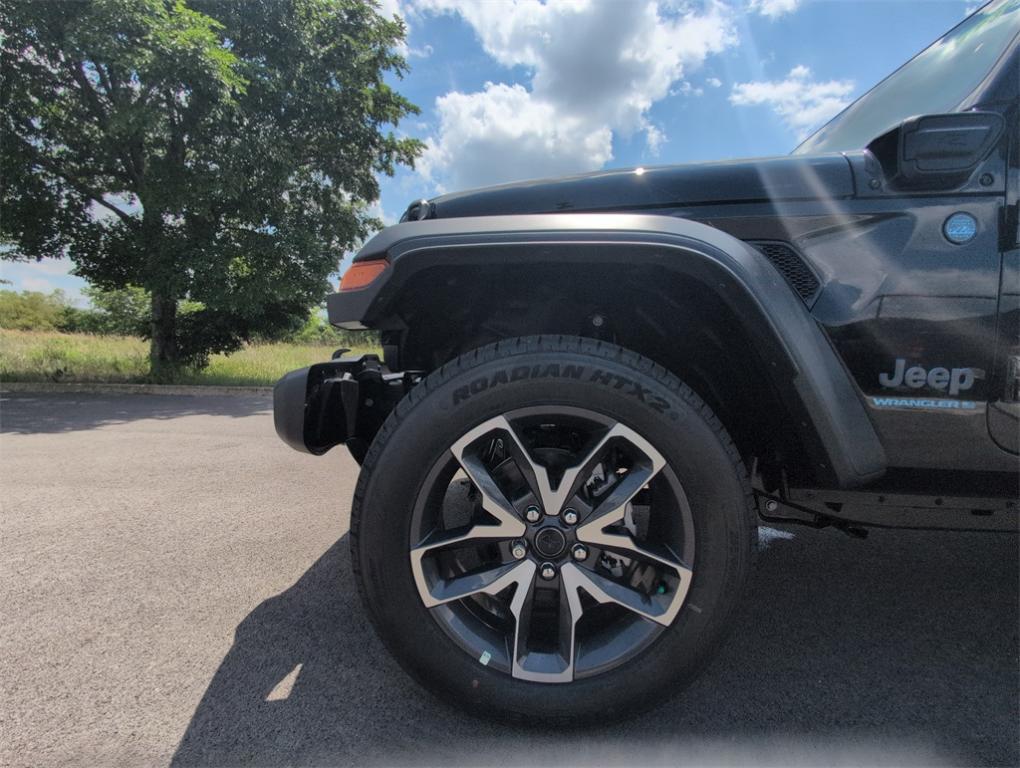 new 2025 Jeep Wrangler 4xe car, priced at $50,161