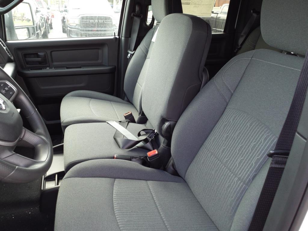 new 2024 Ram 3500 car, priced at $68,972