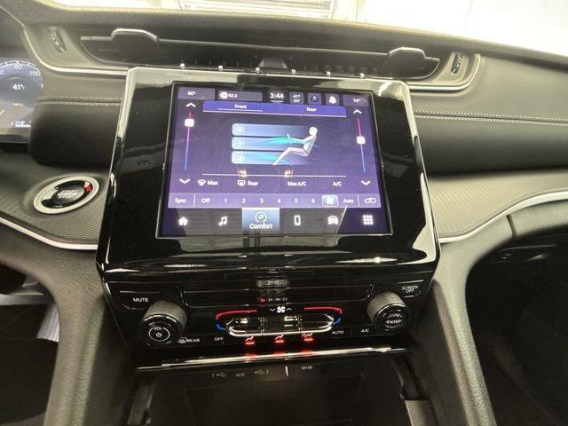 new 2025 Jeep Grand Cherokee L car, priced at $39,645