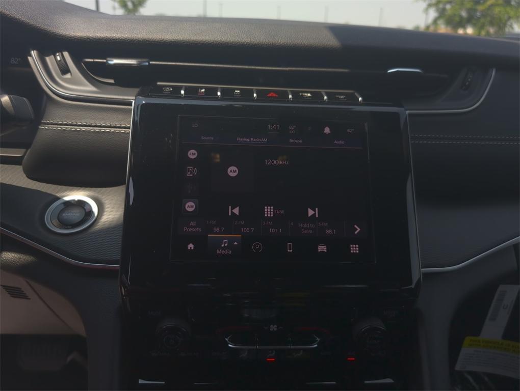 new 2025 Jeep Grand Cherokee car, priced at $35,228