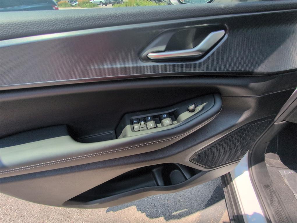 new 2025 Jeep Grand Cherokee car, priced at $35,228