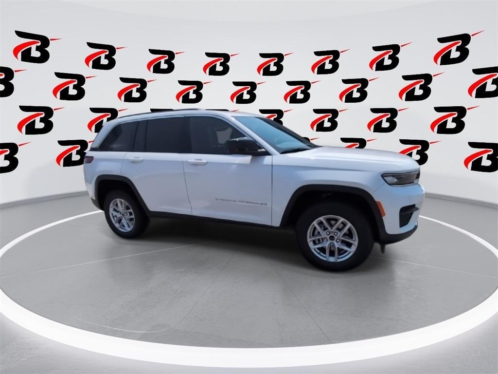 new 2025 Jeep Grand Cherokee car, priced at $35,228