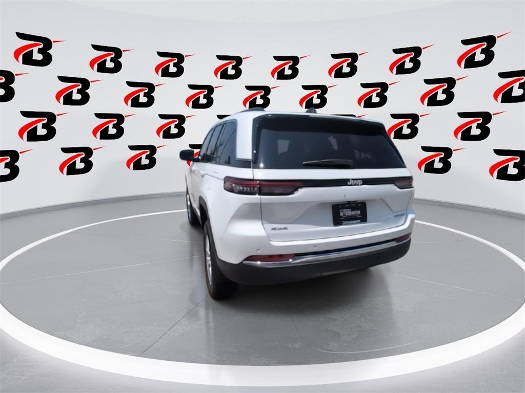 new 2025 Jeep Grand Cherokee car, priced at $35,228