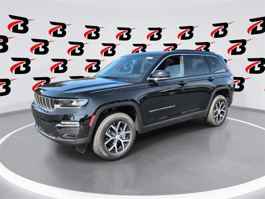 new 2025 Jeep Grand Cherokee car, priced at $45,433