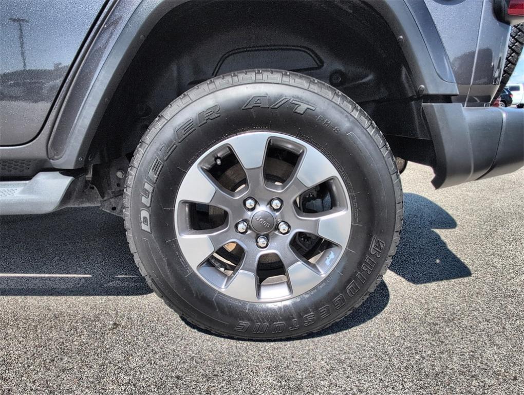 used 2019 Jeep Wrangler Unlimited car, priced at $27,900