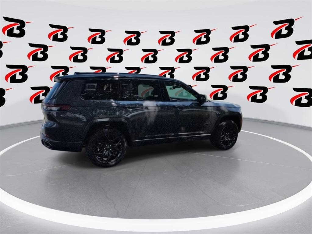 new 2025 Jeep Grand Cherokee L car, priced at $61,911