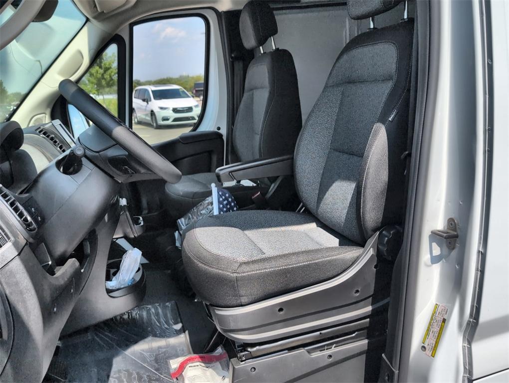 new 2025 Ram ProMaster 2500 car, priced at $44,492