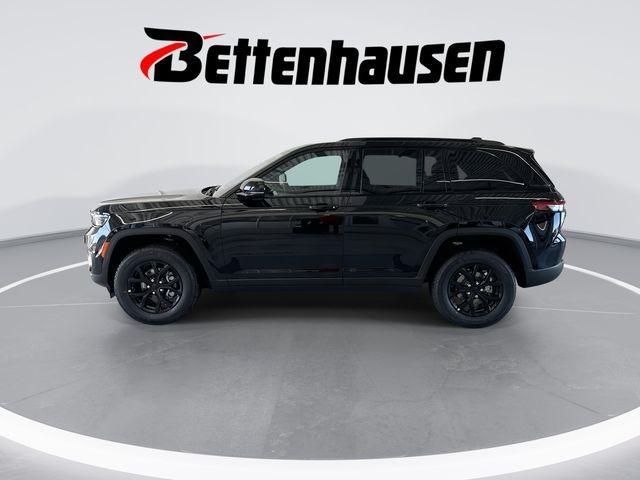 new 2025 Jeep Grand Cherokee car, priced at $39,730