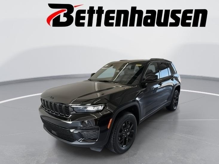 new 2025 Jeep Grand Cherokee car, priced at $39,730