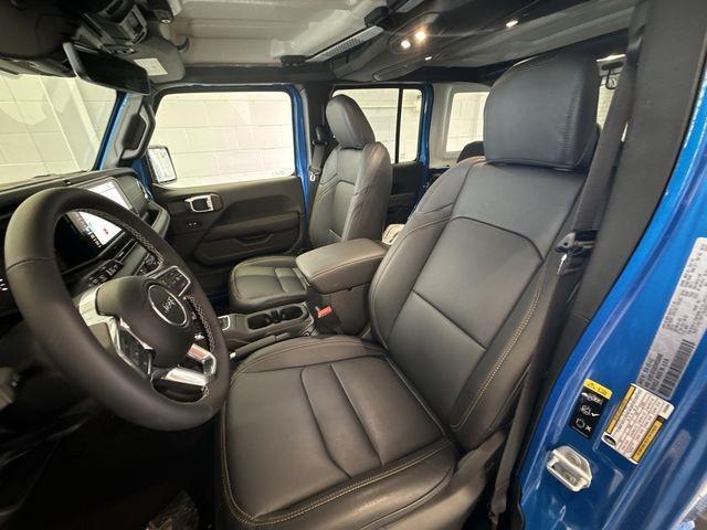 new 2025 Jeep Wrangler car, priced at $57,070