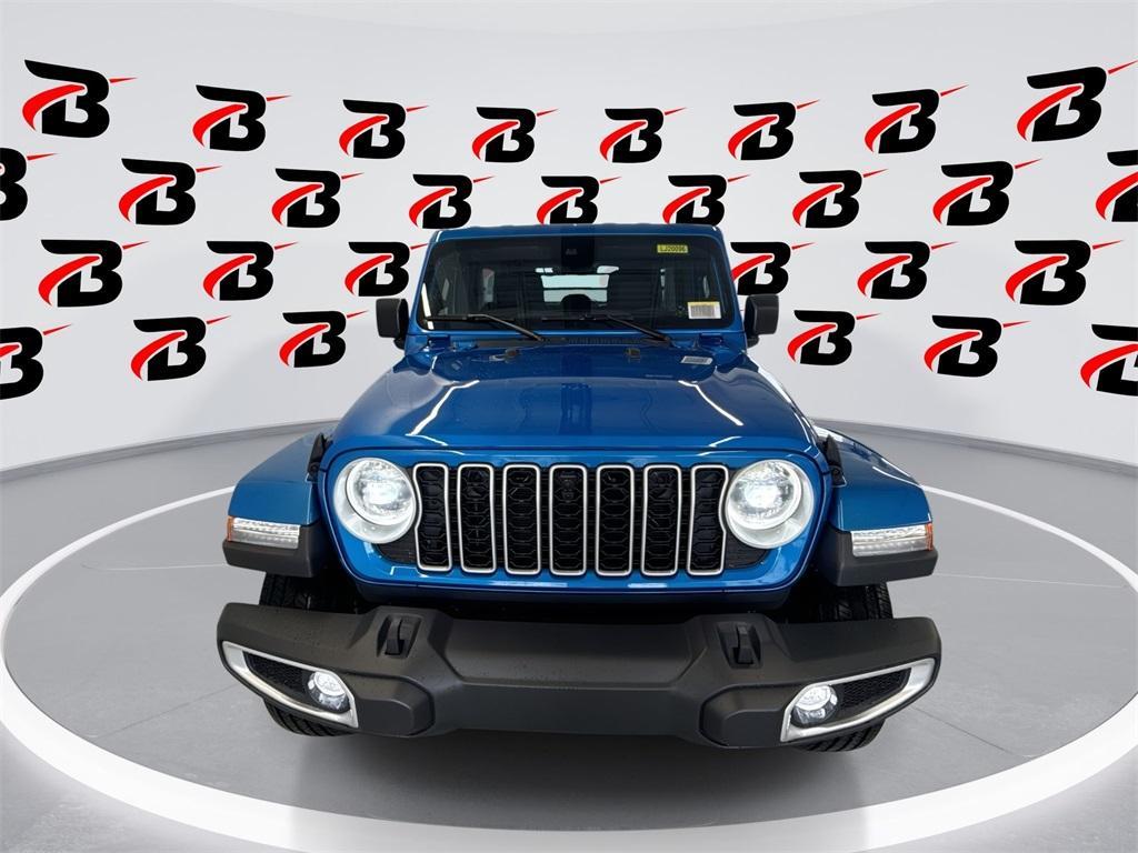 new 2025 Jeep Wrangler car, priced at $53,278