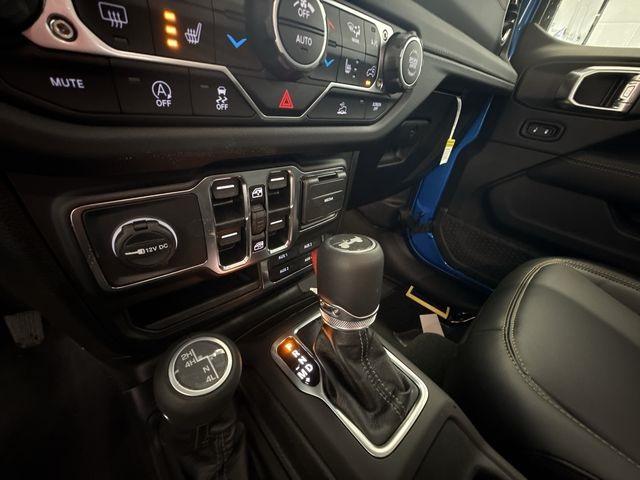 new 2025 Jeep Wrangler car, priced at $57,070