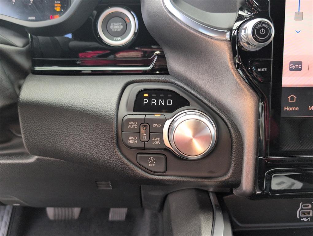 new 2025 Ram 1500 car, priced at $62,171
