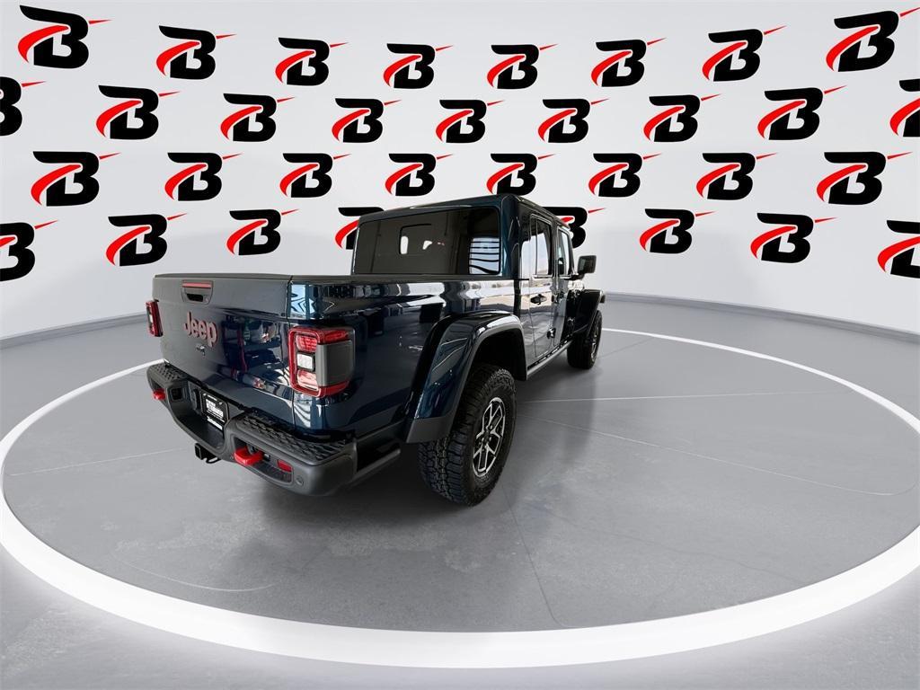 new 2025 Jeep Gladiator car, priced at $50,060