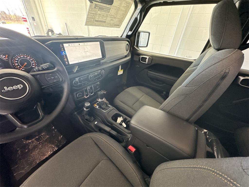 new 2025 Jeep Wrangler car, priced at $38,900