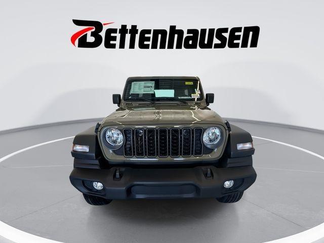 new 2025 Jeep Wrangler car, priced at $41,234