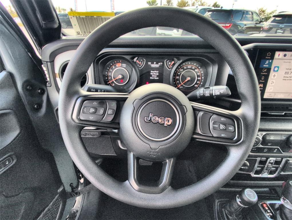 new 2026 Jeep Wrangler car, priced at $40,304