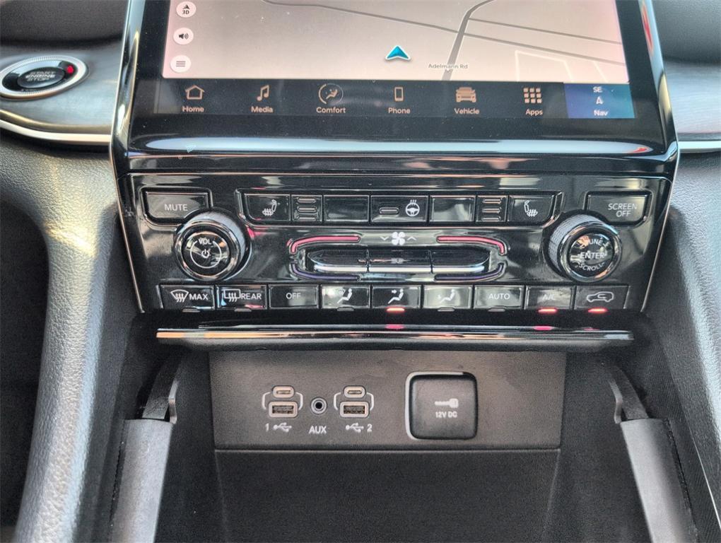 used 2024 Jeep Grand Cherokee car, priced at $38,500