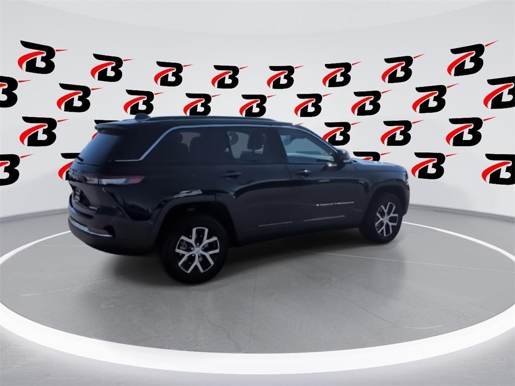 used 2024 Jeep Grand Cherokee car, priced at $38,500