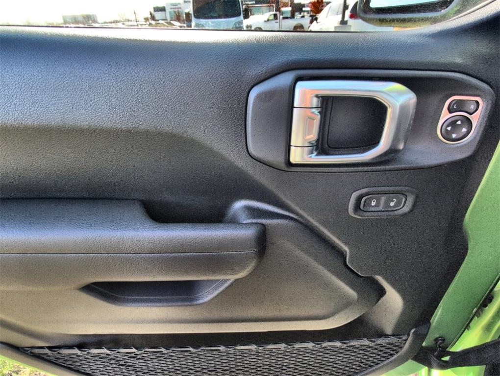 new 2026 Jeep Wrangler car, priced at $47,927