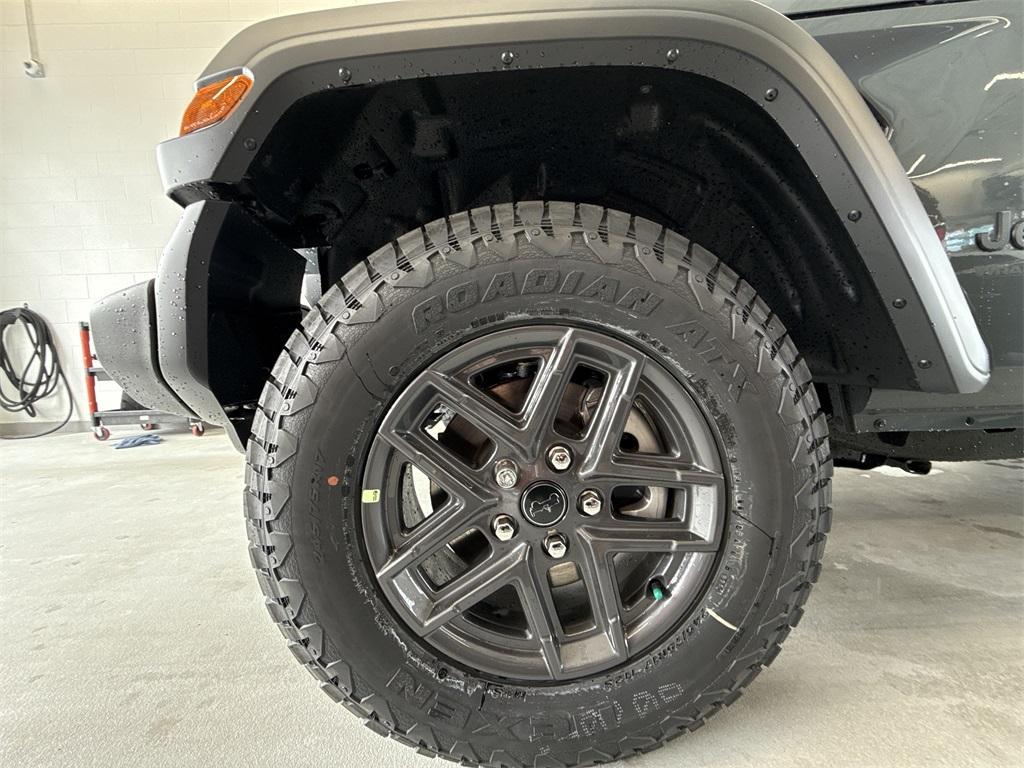 new 2025 Jeep Wrangler car, priced at $49,140