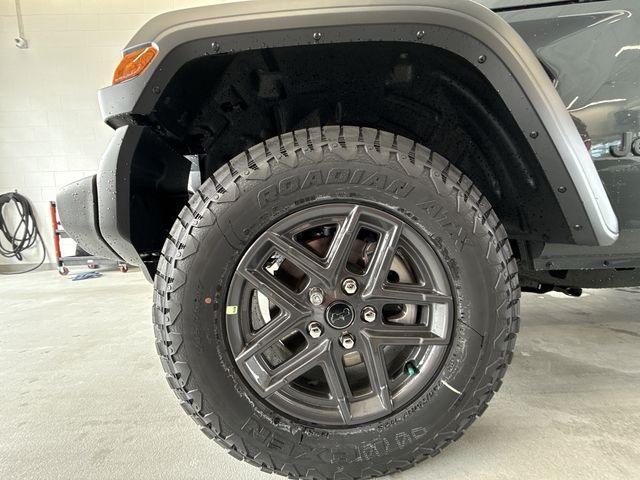 new 2025 Jeep Wrangler car, priced at $50,424