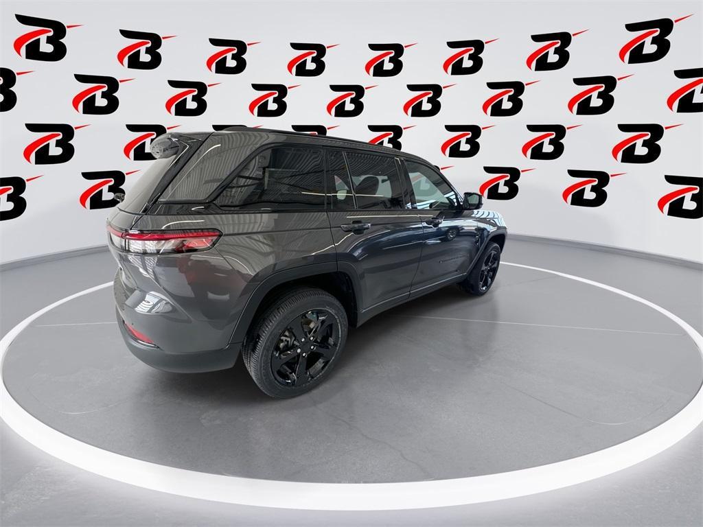 new 2025 Jeep Grand Cherokee car, priced at $41,675