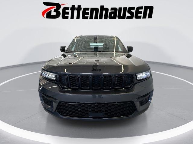 new 2025 Jeep Grand Cherokee car, priced at $41,175